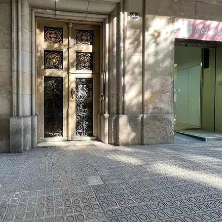 U-nique Rossello * Barcelona